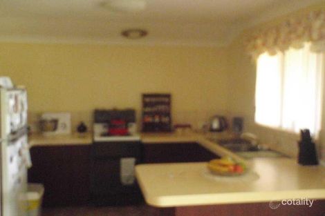 Property photo of 2 Crews Court Withers WA 6230