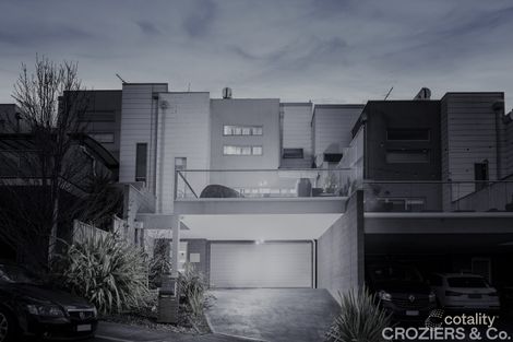 Property photo of 11 Duranta Drive Gowanbrae VIC 3043