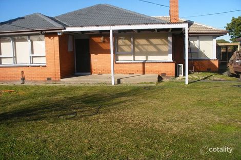 Property photo of 14 May Court Dandenong VIC 3175