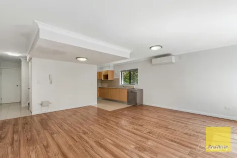 Property photo of 2/7 Shortland Street Point Frederick NSW 2250