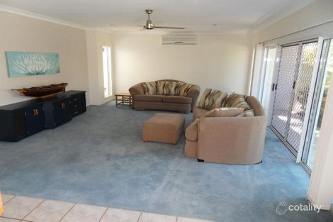 Property photo of 25 Oliva Street Palm Cove QLD 4879