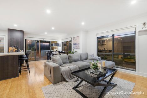 Property photo of 10A Seaview Avenue Mornington VIC 3931