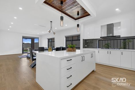 Property photo of 6 Retba Street Craigieburn VIC 3064