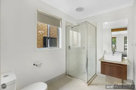 Property photo of 34 Victorking Drive Point Cook VIC 3030