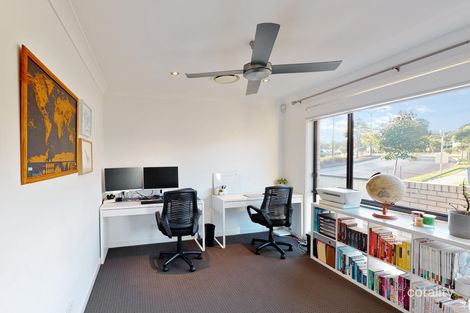 Property photo of 9 Triton Place Cameron Park NSW 2285