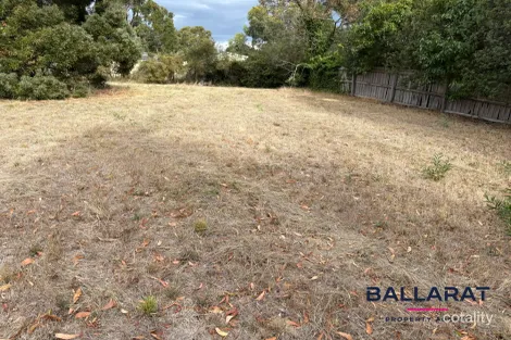 Property photo of 6 Nyora Grove Mount Helen VIC 3350
