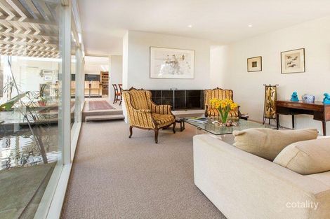 Property photo of 4 Berkeley Court Mount Eliza VIC 3930