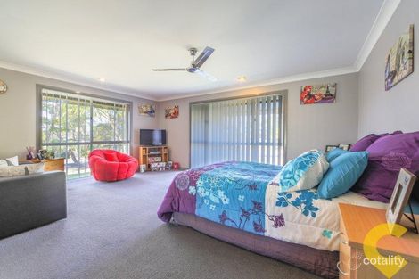 Property photo of 1 Forbes Place Helensvale QLD 4212