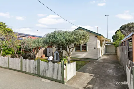 8 HOLLOWAY RD, BRUNSWICK, VIC 3056