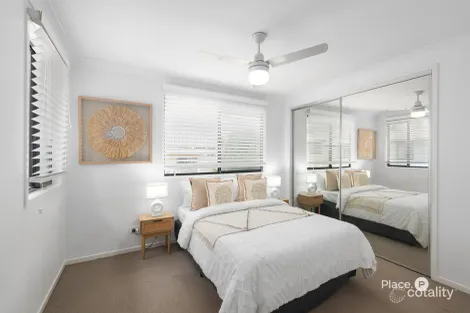 Property photo of 1/10 Rolle Street Holland Park West QLD 4121