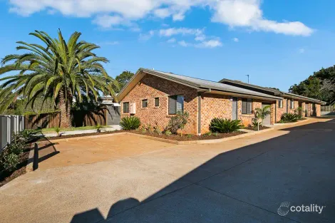 3/4 Eton St, East Toowoomba, QLD 4350