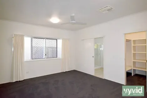 Property photo of 21 Paperbark Street Kin Kora QLD 4680