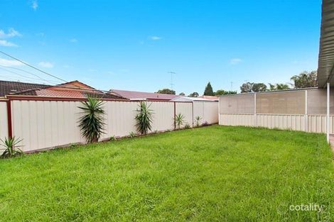 Property photo of 8 Peplow Place Doonside NSW 2767