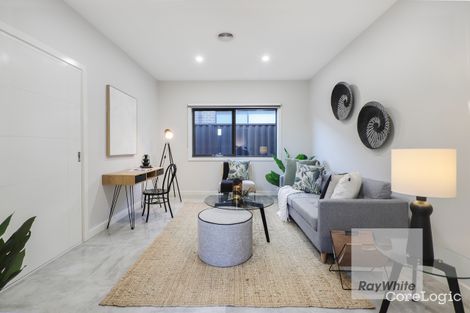 Property photo of 37 Luster Circuit Greenvale VIC 3059