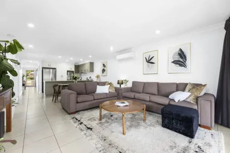 Property photo of 2/21 McMorrow Street Kearneys Spring QLD 4350