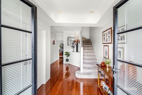 Property photo of 16 Cranberry Gardens Stirling WA 6021