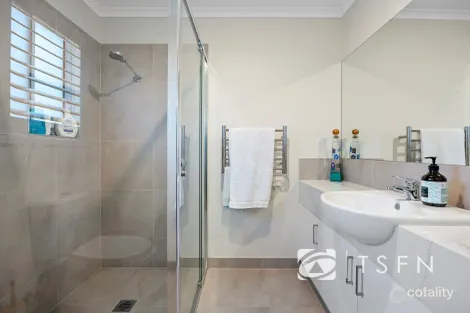 Property photo of 57 Barnett Drive Kangaroo Flat VIC 3555