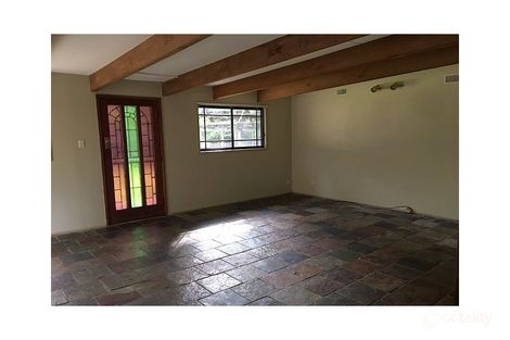Property photo of 17 Pangari Close Wyoming NSW 2250