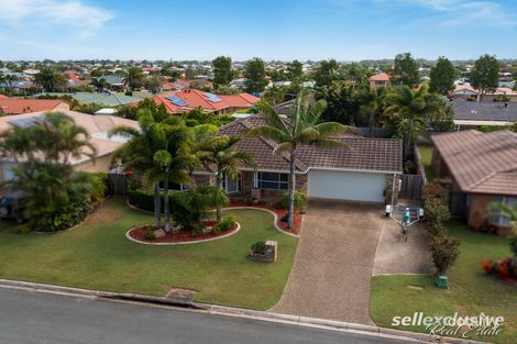 11 Winch Ct, Banksia Beach, QLD 4507
