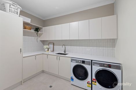 Property photo of 25 Harrier Place Upper Kedron QLD 4055