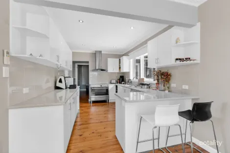 Property photo of 24 Lambhill Crescent Highton VIC 3216