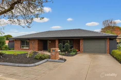 1 Mccarthy Ave, Morphett Vale, SA 5162