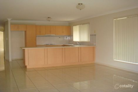 Property photo of 21 Nullarbor Circuit Forest Lake QLD 4078