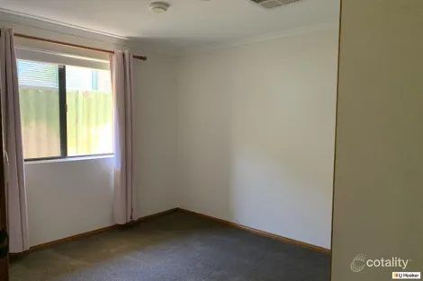 Property photo of 4 Caprice Street Hallett Cove SA 5158