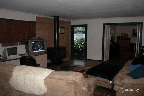 Property photo of 10 Ashworth Drive Seaford VIC 3198
