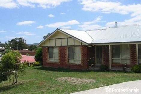 Property photo of 64 Eileen Grove Woori Yallock VIC 3139