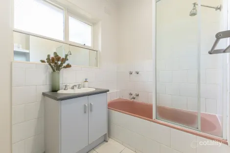 Property photo of 7/7 Ravens Grove St Kilda East VIC 3183