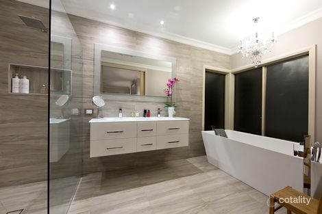 Property photo of 9 Coventry Drive Sandhurst VIC 3977