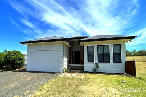 Property photo of 40 Kurrajong Drive Dalby QLD 4405