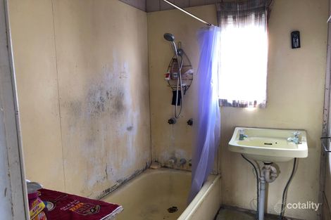 Property photo of 205 North Road Brighton QLD 4017