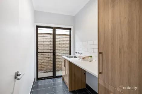 Property photo of 39 Swan Avenue Klemzig SA 5087