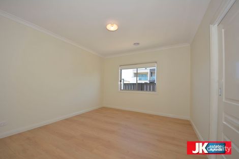 Property photo of 30 Marwood Avenue Truganina VIC 3029