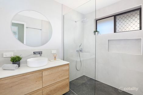 Property photo of 5 Chine Place Wurtulla QLD 4575