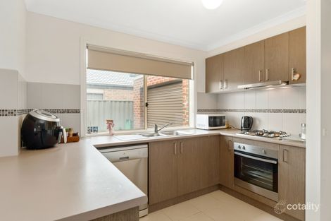 Property photo of 14 Newcastle Way Langwarrin VIC 3910