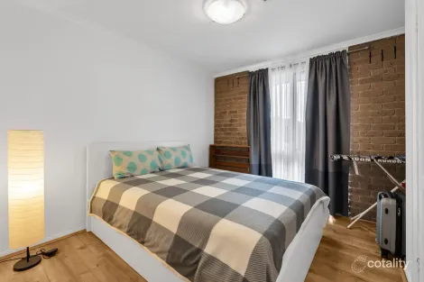 Property photo of 2 Shearer Close Hoppers Crossing VIC 3029