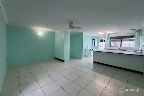 Property photo of 3/43 Sandown Close Woree QLD 4868