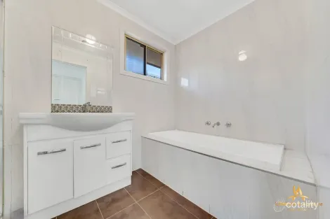 Property photo of 3/50 Railway Parade Dandenong VIC 3175
