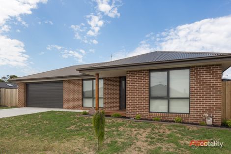 Property photo of 8 Canary Way North Wonthaggi VIC 3995