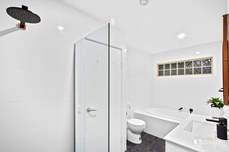 Property photo of 2/19 Derribong Avenue Catalina NSW 2536