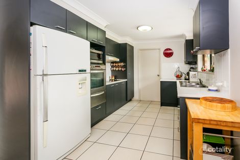 Property photo of 21 Yorkshire Crescent Mount Warren Park QLD 4207