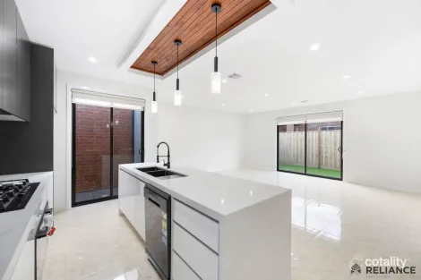 Property photo of 12 Scorpio Road Weir Views VIC 3338
