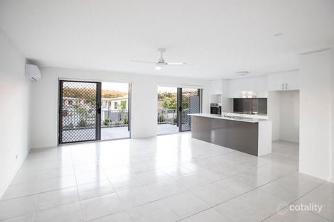 Property photo of 2/37 Witheren Circuit Pacific Pines QLD 4211