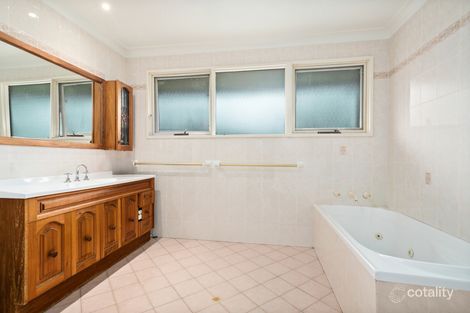 Property photo of 3 Malonga Place Koonawarra NSW 2530