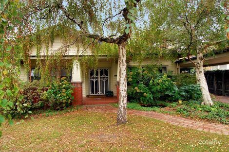 3 Donald Rd, Burwood, VIC 3125