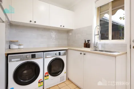 Property photo of 7 Norm Court Wodonga VIC 3690
