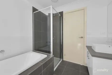 Property photo of 134 Henry Street Pakenham VIC 3810